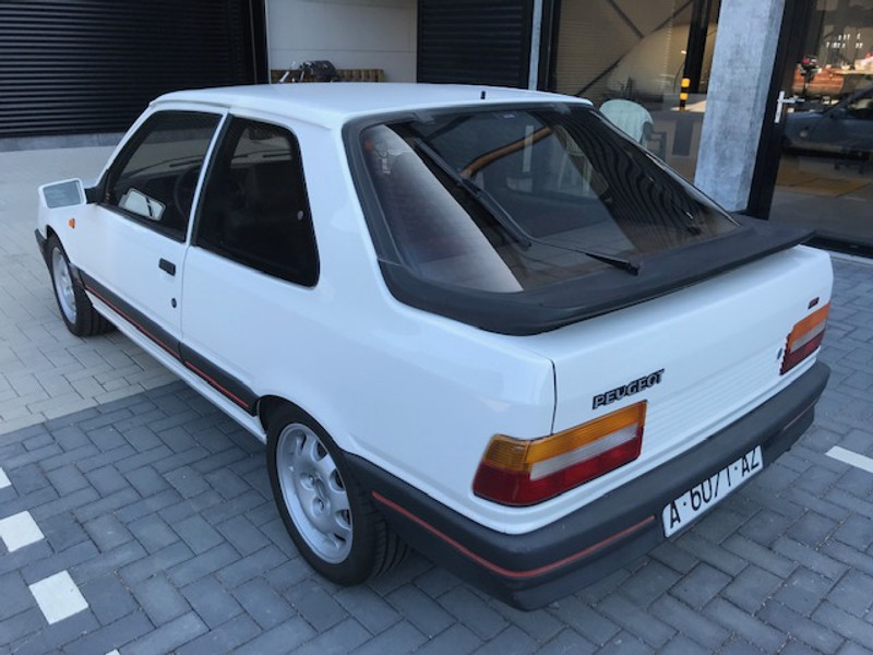 37174315-4.jpg